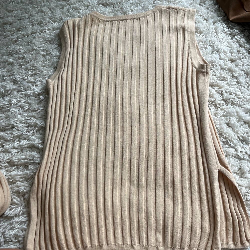 Matching set - Picture 4 of 5
